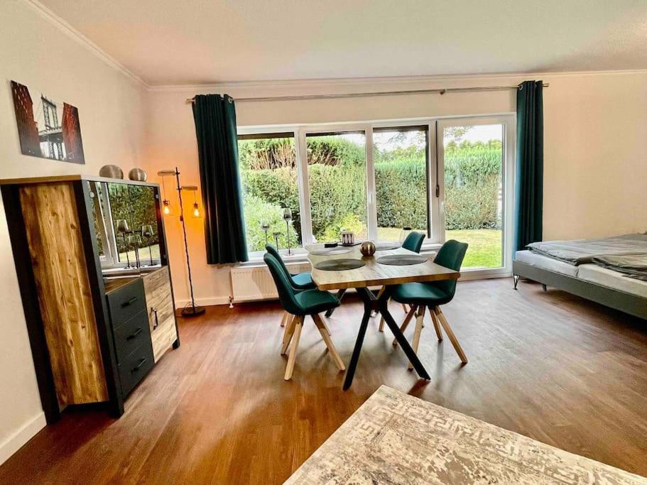 Studioappartement Mit Privatgarten In Ruhiger Wohnsiedlung Ноймюнстер Экстерьер фото