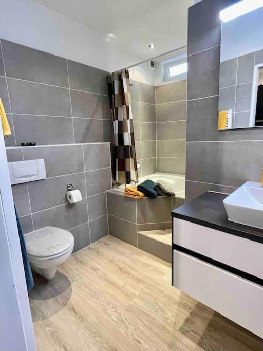 Studioappartement Mit Privatgarten In Ruhiger Wohnsiedlung Ноймюнстер Экстерьер фото